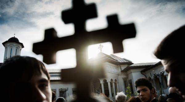 patriarhia crima oribila din biserica arata starea de degradare si de nesinguranta din societate