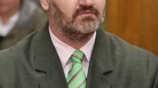 la primaria navodari a castigat mita cronica unui flagrant esuat