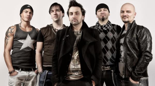 vrei sa jucam antract pe dezbracate