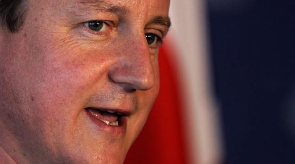 lasati bogatii francezi sa vina la noi spune premierul britanic