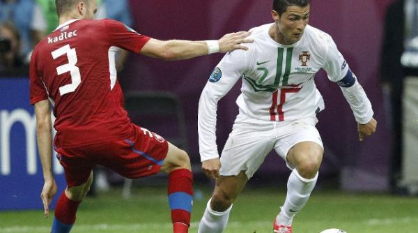 portugalia cehia 1 0 si lusitanii isi fac intrarea in careul de asi la euro 2012