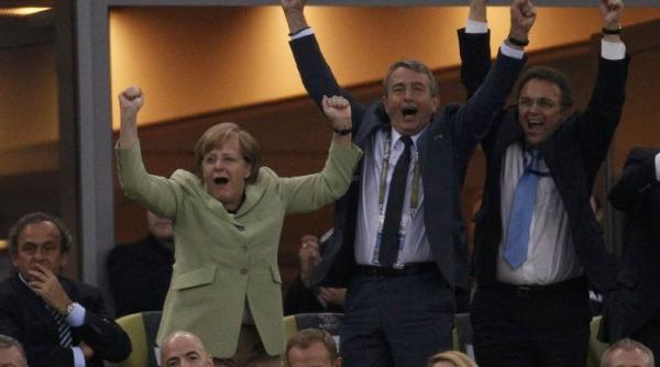 angela merkel despre sfertul germania grecia am impresia ca am dominat a fost un meci formidabil