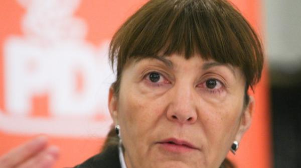 monica macovei cere demisia lui rus pe cati condamnati penali ii suna ministrul de interne sa i intrebe cum prefera sa ajunga in arest