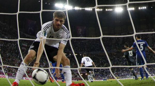 nemtii isi fac curaj inaintea socului de joi cu squadra lui prandelli e vremea socotelilor