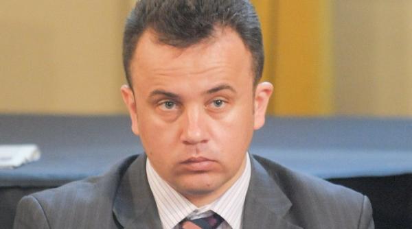 liviu pop despre testele nationale baremul de corectare nu se schimba invit elevii sa depuna contestatii