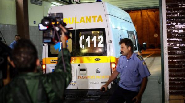 transferul lui nastase la rahova dezbatut in presa internationala un fost premier ajunge la penitenciar in pofida leziunilor pe care le are dupa ce s a impuscat