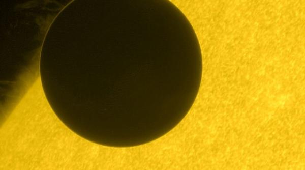 foto aparitie misterioasa peste noapte intr un lan de grau din anglia este infricosator declaratia fotografului