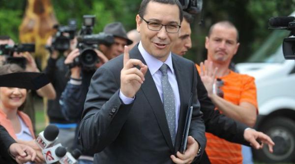 victor ponta a ajuns la consiliul european am discutat cu basescu ramasese sa ne intalnim la bruxelles
