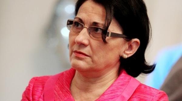 ecaterina andronescu propusa la educatie