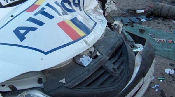 maramures doi politisti au murit si un altul a fost ranit dupa ce masina de interventie a intrat intr un tir