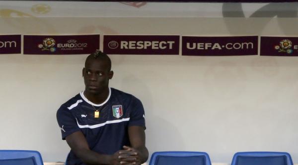 pariuri pentru finala euro 2012 spaniolii favoriti la echipe balotelli favorit la marcatori