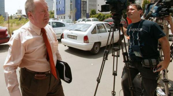 ani cere din nou revocarea din functie a parlamentarilor sergiu andon si florin costin paslaru