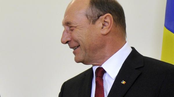 un plagiat grav daunator intereselor romaniei politica externa a presedintelui basescu