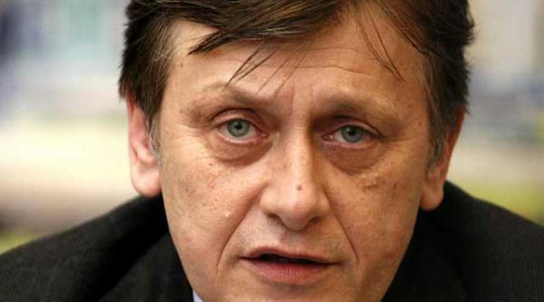 crin antonescu declaratiile lui basescu reprezinta o incercare inacceptabila de amenintare si intimidare