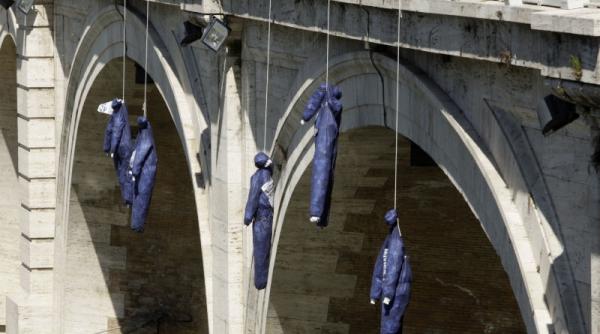 psihanaliza crizei economice un studiu remarca simptome ale maniei in comportamentul economiilor inainte de criza din 2008