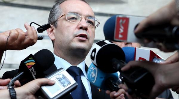 emil boc actiunile usl reprezinta un atac barbar si nemaiintalnit la adresa democratiei