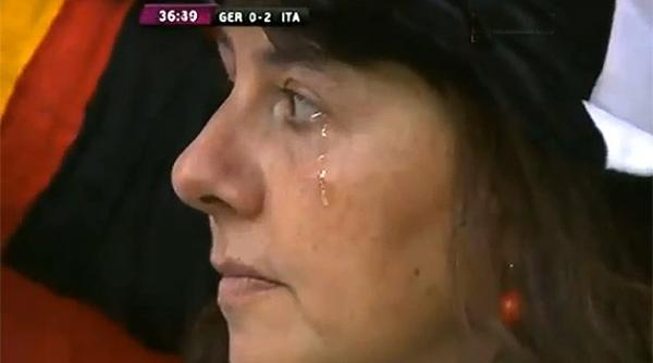 penibil uefa a falsificat emotiile unui suporter german la euro 2012 video