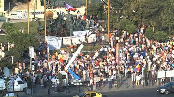 piata universitatii ocupata din nou de manifestantii anti basescu