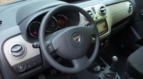 dacia dokker autonews fr a publicat imagini cu interiorul modelului romanesc video