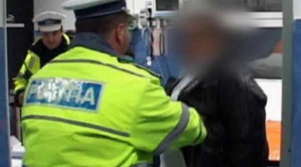 un sofer aproape de coma alcoolica s a infipt cu masina intr un panou de avertizare