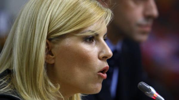 udrea antonescu si ponta vor fi istorie pe 29 iulie vor avea o mare surpriza