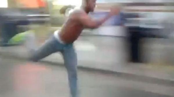 video acrobatul care l ar face invidios pe michael jackson cea mai spectaculoasa demonstratie de moonwalking