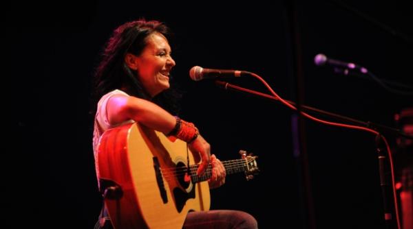 zoia alecu la aida pub