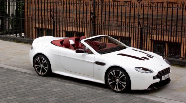 aston anun a v12 roadster