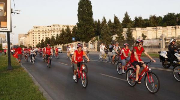 turul bicicleta rosie la izvor