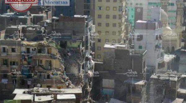 12 oameni au murit dupa ce un bloc cu 11 etaje s a prabusit in egipt video