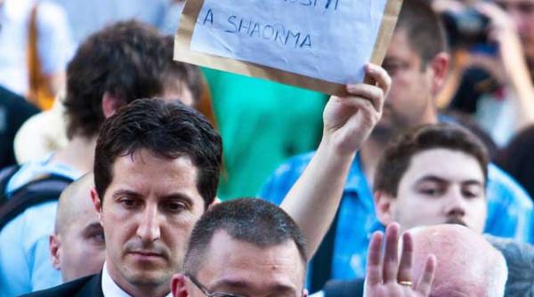 mihai razvan ungureanu huiduit la arad huo traseistule politic mru nu am plecat la alt partid am plecat doar din pnl