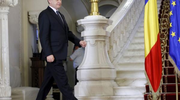antonescu spune ca a convenit cu ponta punerea in acord a oug privind cc cu decizia curtii