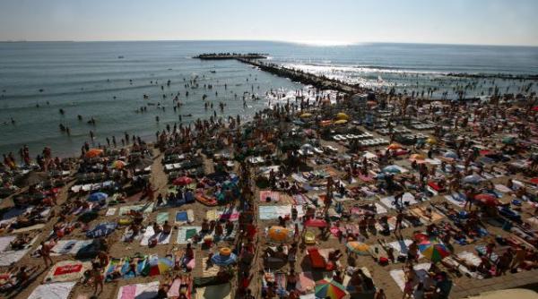 focus o cina la mamaia costa mai mult decat la mare in portugalia grecia cipru sau bulgaria