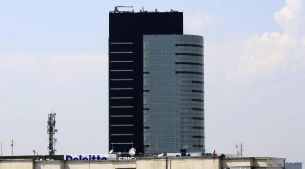 sinucidere ratata a unui fondator al firmei care a construit charles de gaulle plaza vezi de ce este acuzat afaceristul