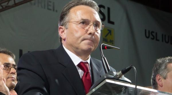 primarul nichita iasi atitudinea de duminica a lui basescu a fost una golaneasca suburbana iresponsabila una care nu cadreaza cu o demnitate de presedinte al romaniei