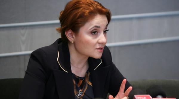 famiglia traila controleaza achizitiile publice fostul presedinte al anrmap si a angajat rudele in posturi cheie si impreuna cu acestea a capusat bugetul institutiei