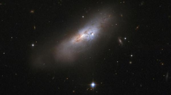 hubble a descoperit o noua galaxie de tip spirala