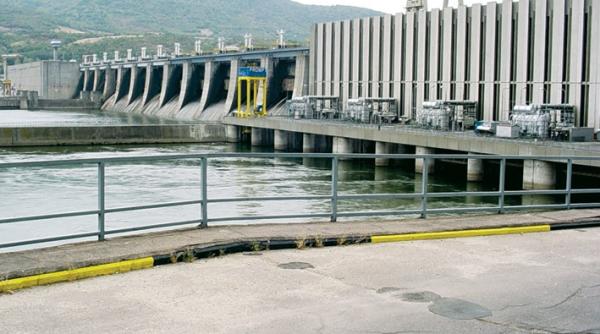 situatie grava la hidroelectrica nu exista curent decat pentru 70 din cantitatea contractata