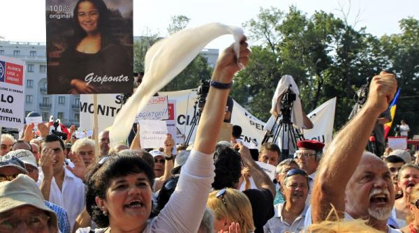 greii pdl analizeaza varianta boicotului referendumului mai micii din pdl o cer de a dreptul