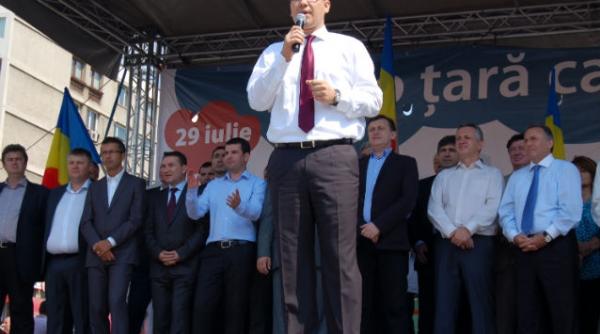 ponta la iasi vreau ca basescu sa ajunga in fata legii si sa plateasca pentru ce a furat romanilor