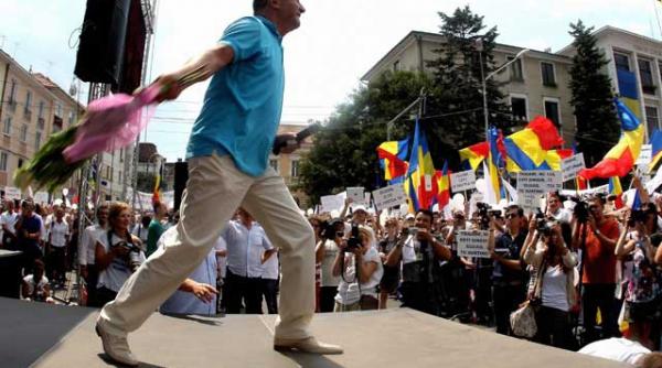 reportaj de campanie lu suspendatu i se falfaie