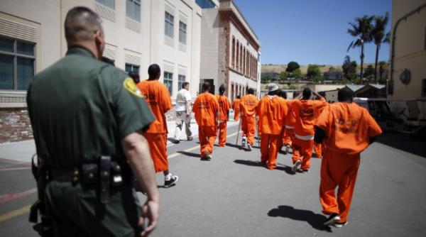 viata in san quentin cum arata una dintre cele mai periculoase inchisori din lume galerie foto