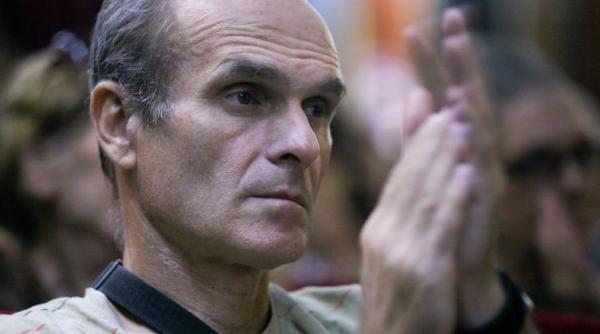 c t popescu despre boicotul pdl de la referendum basescu se descalifica definitiv in fata istoriei romania o sa si aminteasca de el ca o boala rusinoasa