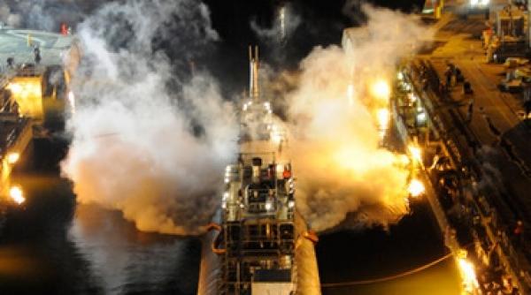 dorel din us navy submarin nuclear american distrus de un vopsitor care se grabea sa ajunga acasa