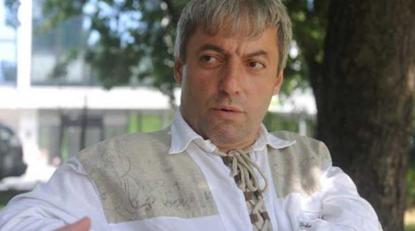 marius oprea basescu este in momentul de fata cel mai important mostenitor al securitatii nu are incredere decat in aceste structuri