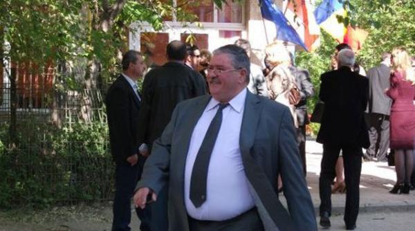 senatorul cezar magureanu implicat intr o retea de evaziune fiscala gruparea infractionala sprijinita de sefi ai anaf