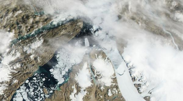 calota glaciara a groenlandei s a topit aproape in intregime nivelul ocenelor ar putea creste