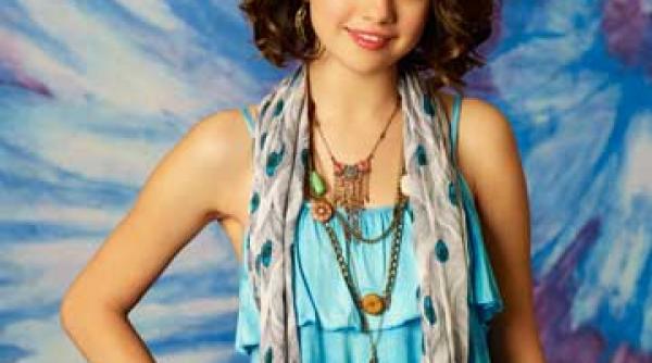 disney the next generation selena gomez 32 de milioane de prieteni pe facebook