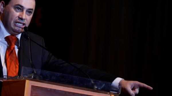 incaierare la varful pdl arad falca vrea la senat si il lasa pe igas pe dinafara