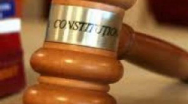 boicotul pdl reclamat de usl la curtea constitutionala